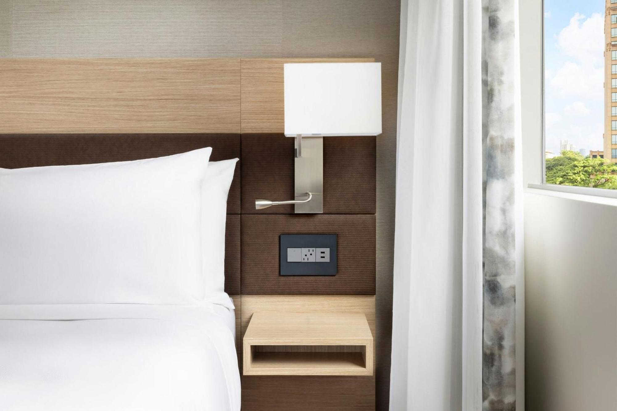 Ac Hotel By Marriott הונולולו מראה חיצוני תמונה
